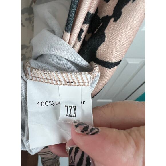 Soft Stretchy Sleeveless Cream Black Splatter Paint Flare Leg Jumpsuit Medium - Picture 6 of 8